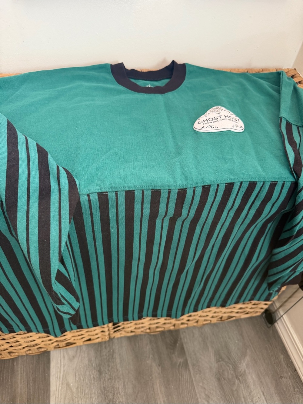 Disneyland The Haunted Mansion Ghost Host Spirit Jersey XL
